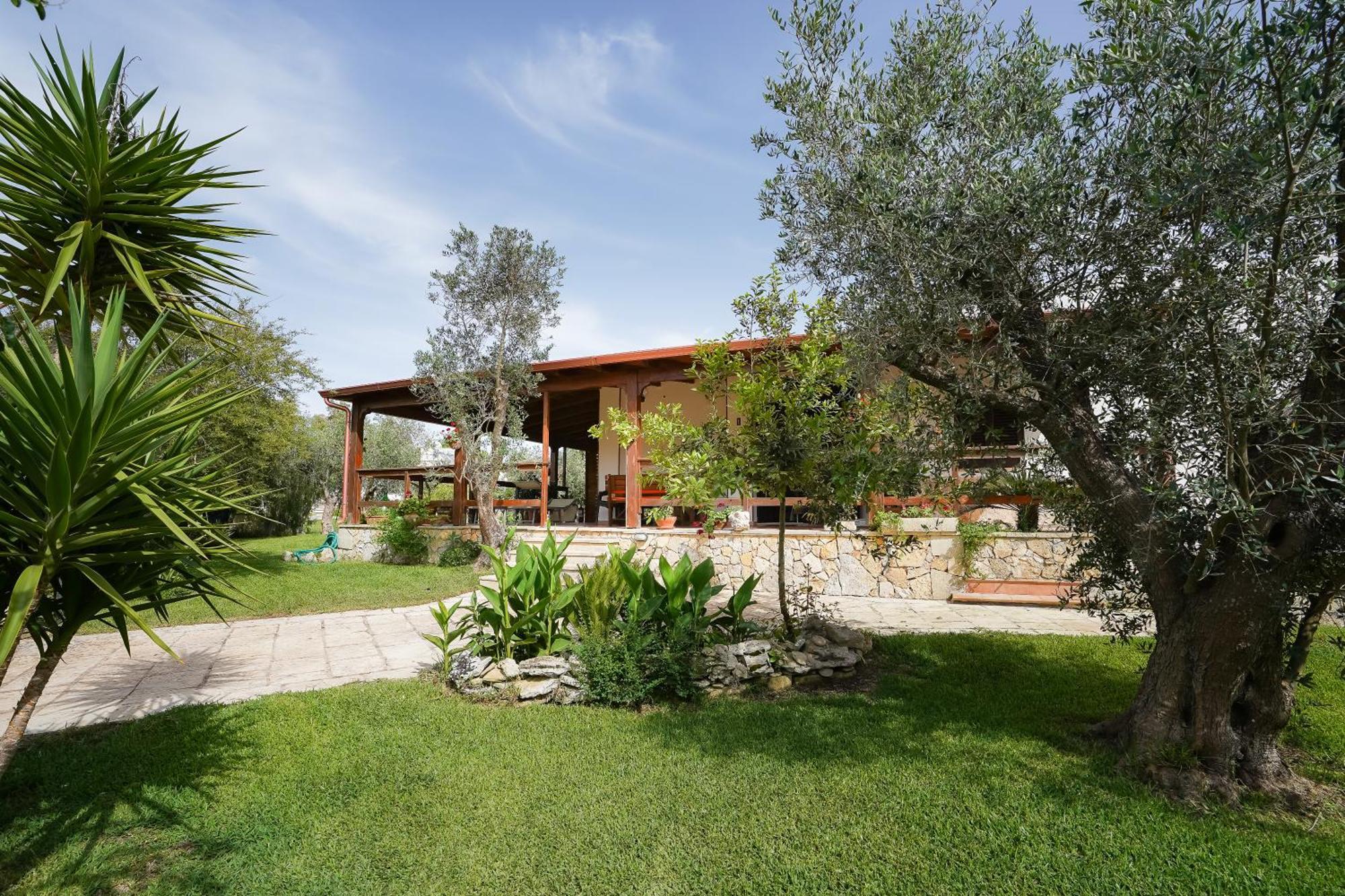 Casa Vacanza Russo Fernando 알리미니 외부 사진